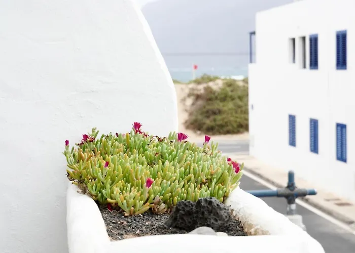 4 Διαμέρισμα *